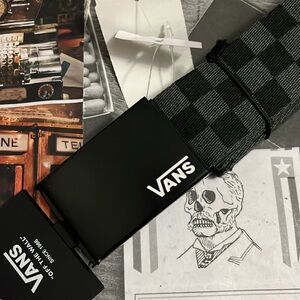 ⚪️☠️• 👅 VANS x Check Yo’Self Vibes 👅 • ⚫️☠️